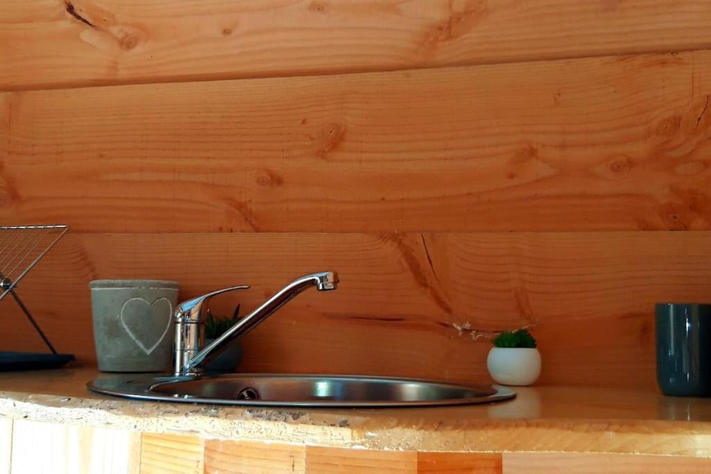 Le Tipi A Marie, Deconnectez- Vous !!! Hotell Cambounes Eksteriør bilde