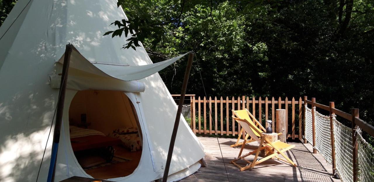 Le Tipi A Marie, Deconnectez- Vous !!! Hotell Cambounes Eksteriør bilde