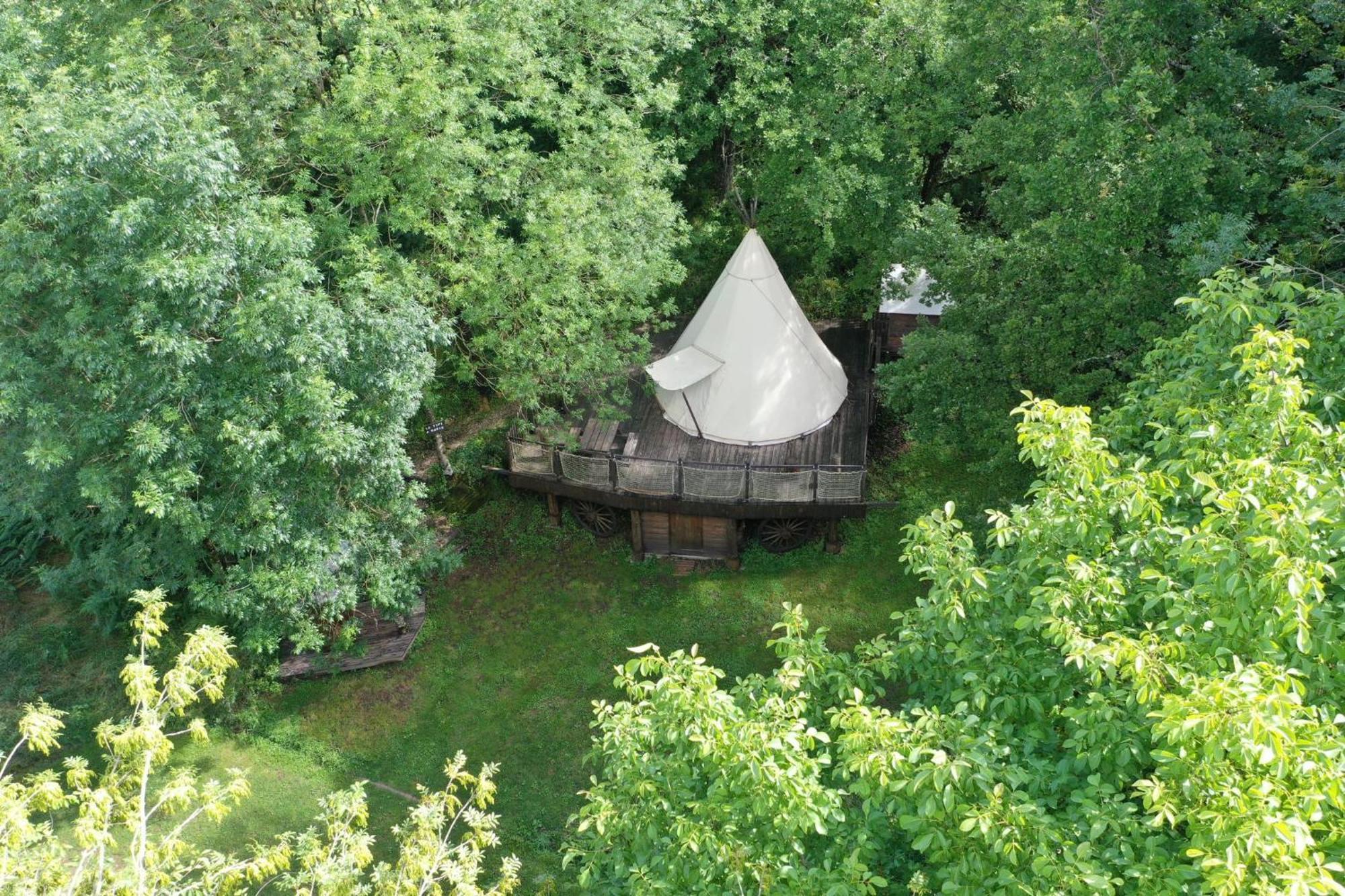 Le Tipi A Marie, Deconnectez- Vous !!! Hotell Cambounes Eksteriør bilde